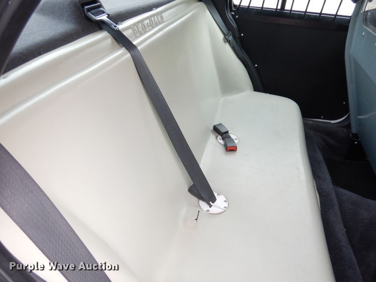 image for item DH8805 2003 Ford Crown Victoria Police Interceptor