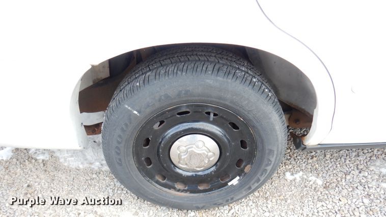 image for item DH8805 2003 Ford Crown Victoria Police Interceptor