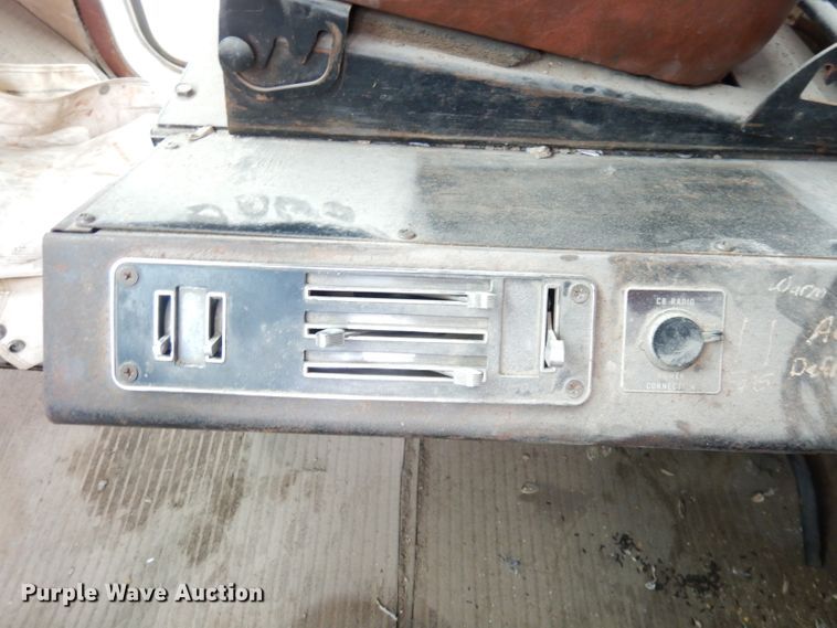 image for item DH8808 1983 International Transtar 4300  dump truck