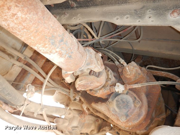 image for item DH8808 1983 International Transtar 4300  dump truck