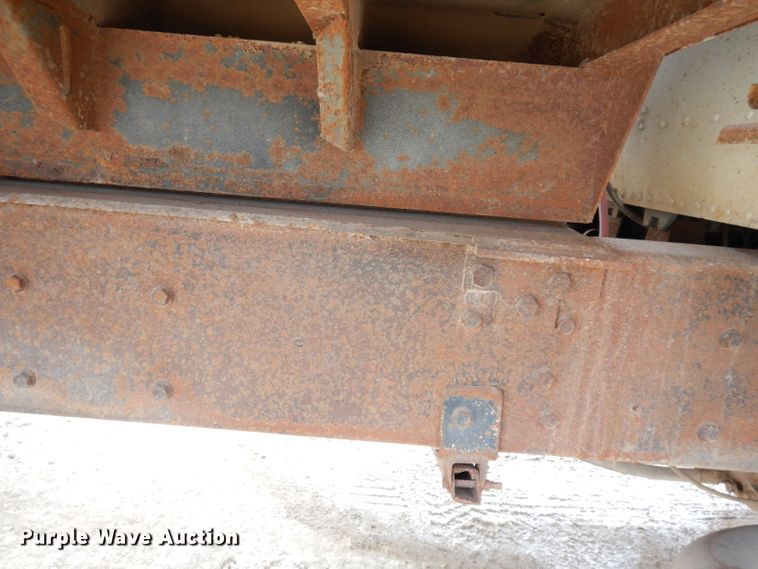 image for item DH8808 1983 International Transtar 4300  dump truck