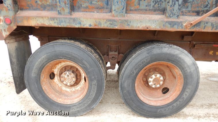 image for item DH8808 1983 International Transtar 4300  dump truck