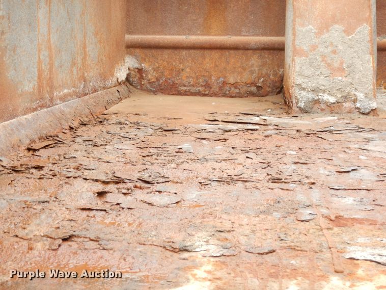 image for item DH8808 1983 International Transtar 4300  dump truck