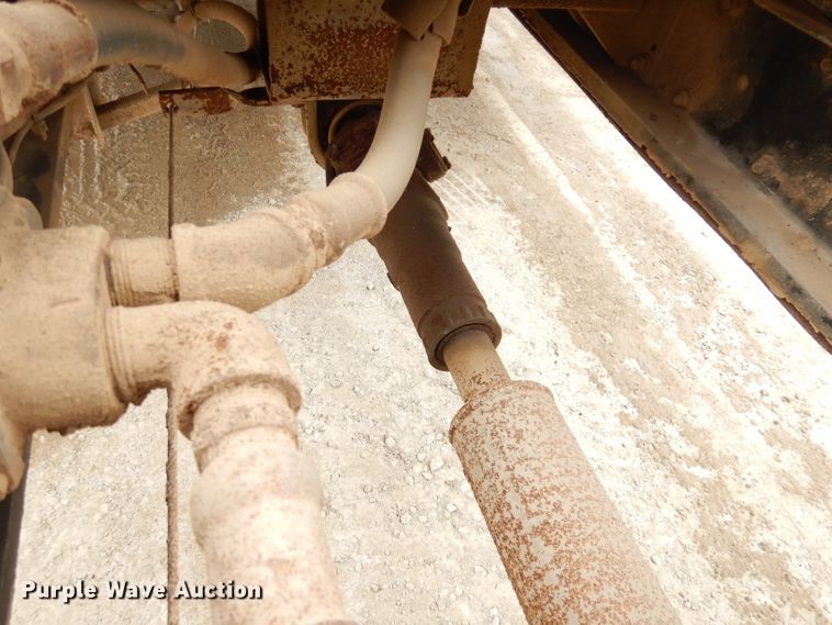 image for item DH8808 1983 International Transtar 4300  dump truck