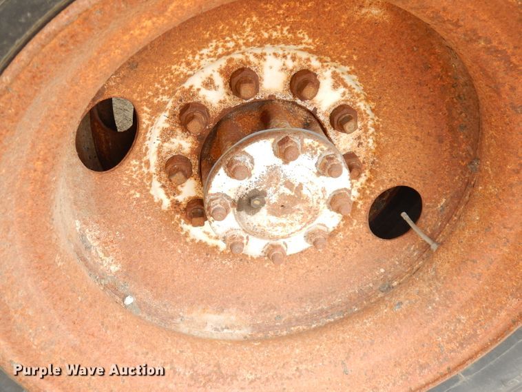 image for item DH8808 1983 International Transtar 4300  dump truck