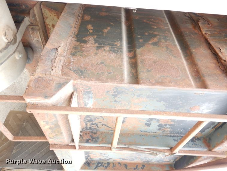 image for item DH8808 1983 International Transtar 4300  dump truck