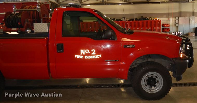 image for item DH8809 2002 Ford F350 Super Duty XL  brush fire truck