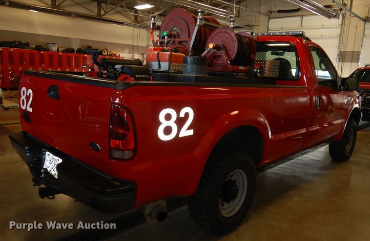 image for item DH8809 2002 Ford F350 Super Duty XL  brush fire truck