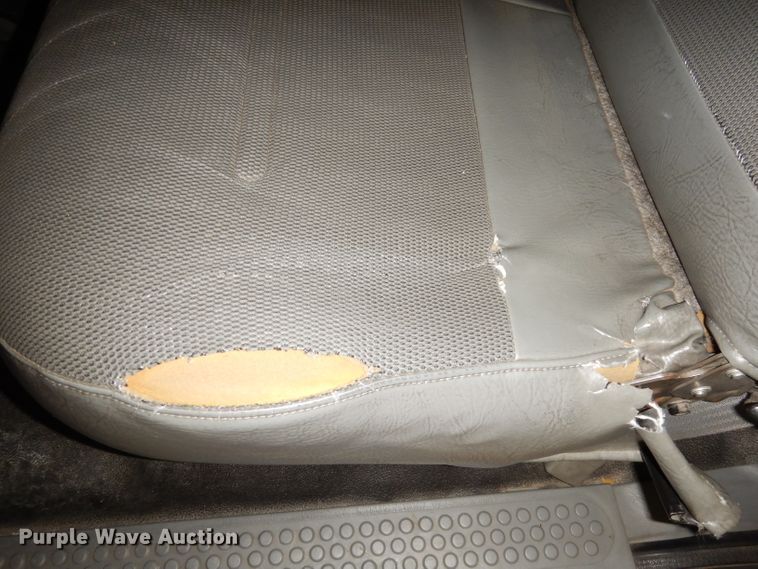 image for item DH8809 2002 Ford F350 Super Duty XL  brush fire truck