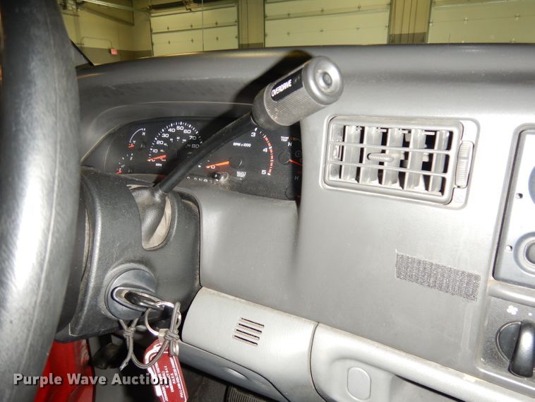 image for item DH8809 2002 Ford F350 Super Duty XL  brush fire truck