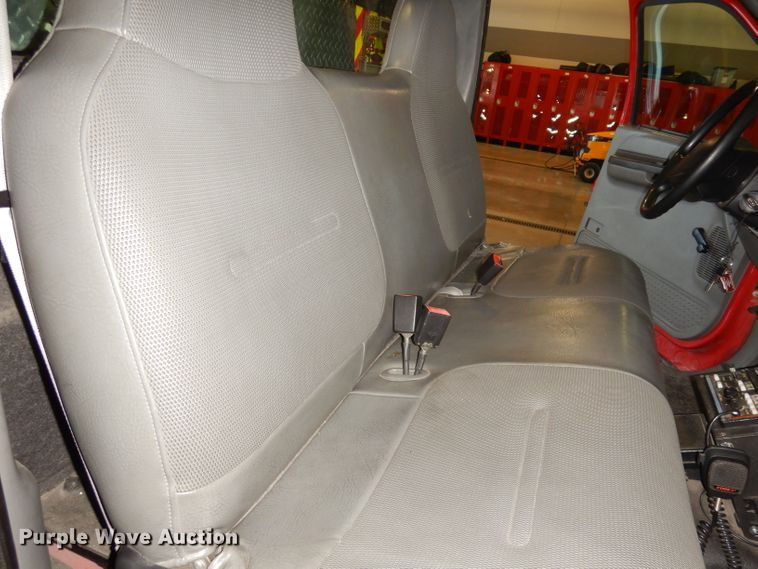 image for item DH8809 2002 Ford F350 Super Duty XL  brush fire truck