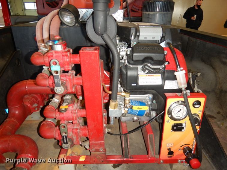 image for item DH8809 2002 Ford F350 Super Duty XL  brush fire truck