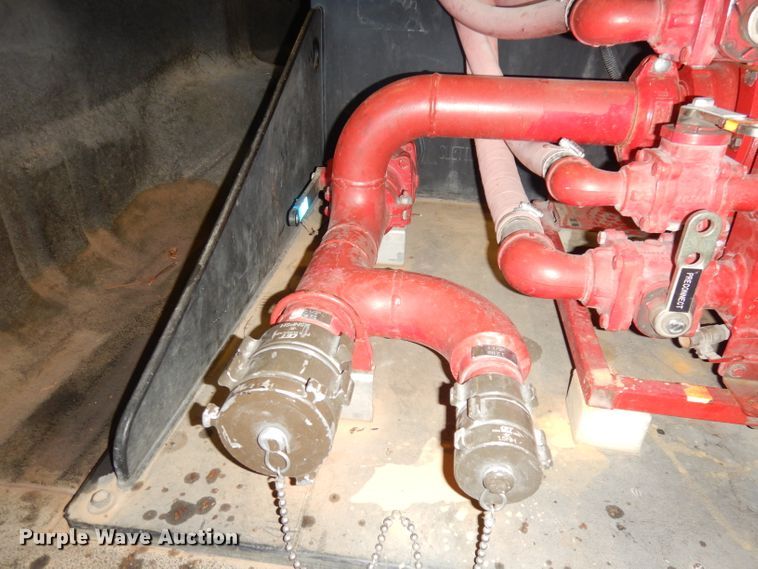 image for item DH8809 2002 Ford F350 Super Duty XL  brush fire truck