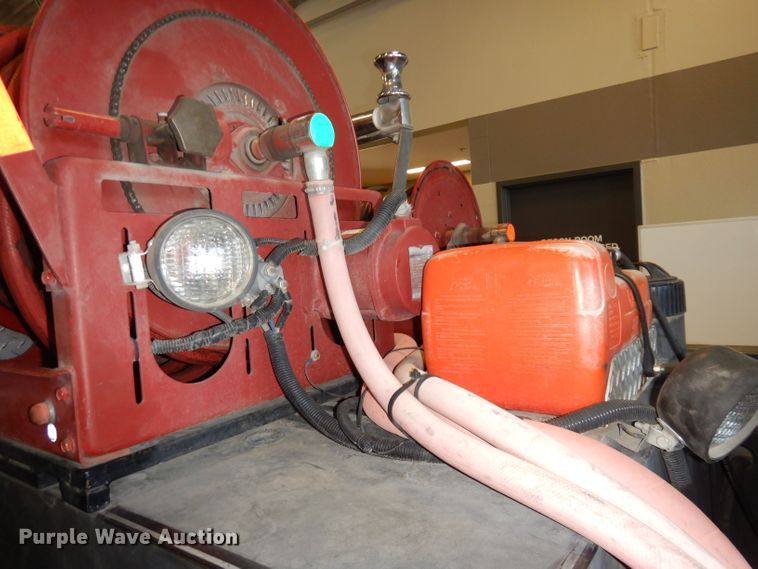 image for item DH8809 2002 Ford F350 Super Duty XL  brush fire truck