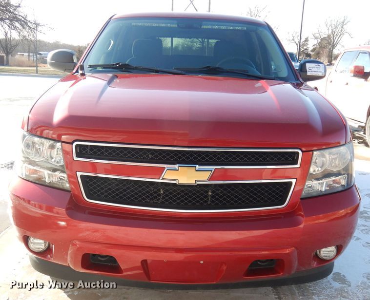 image for item DH8810 2013 Chevrolet Tahoe  SUV