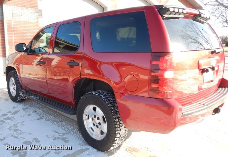 image for item DH8810 2013 Chevrolet Tahoe  SUV