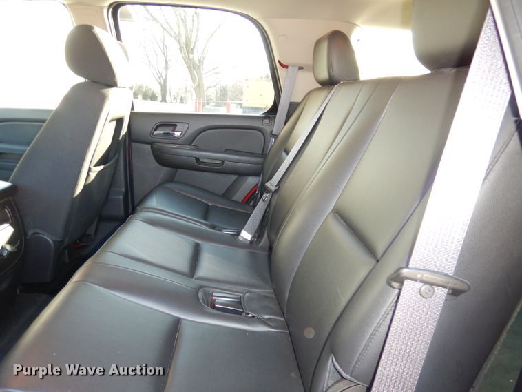 image for item DH8810 2013 Chevrolet Tahoe  SUV