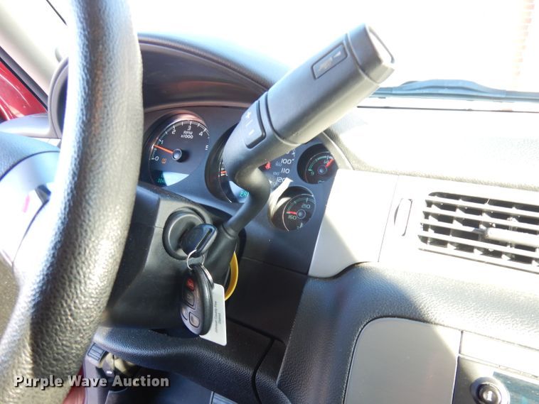 image for item DH8810 2013 Chevrolet Tahoe  SUV