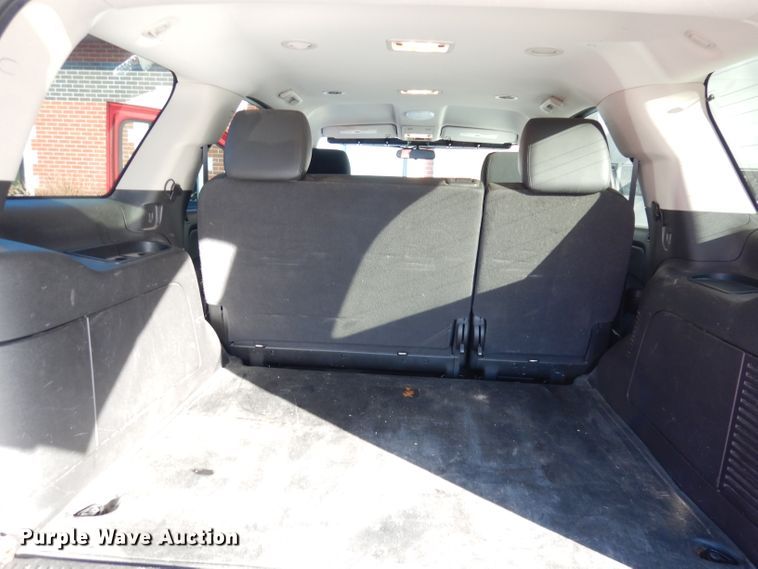 image for item DH8810 2013 Chevrolet Tahoe  SUV