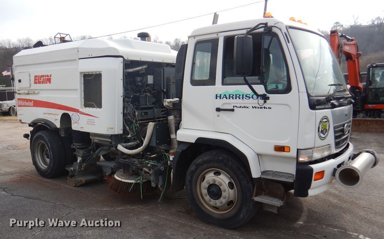 image for item DJ3778 2009 Nissan UD3000  street sweeper truck