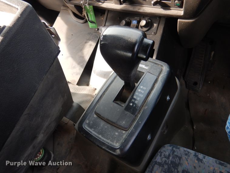 image for item DJ3778 2009 Nissan UD3000  street sweeper truck