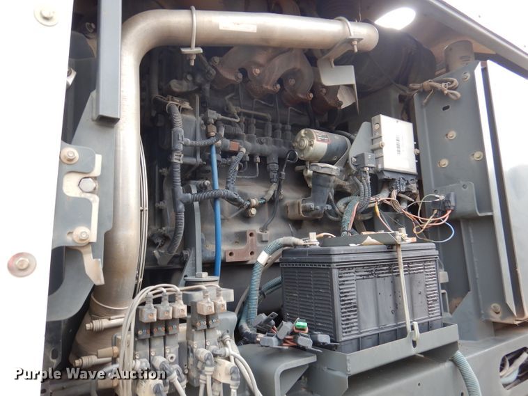 image for item DJ3778 2009 Nissan UD3000  street sweeper truck