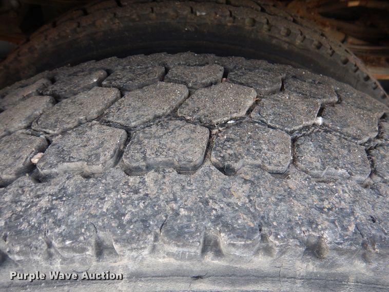 image for item DJ3778 2009 Nissan UD3000  street sweeper truck