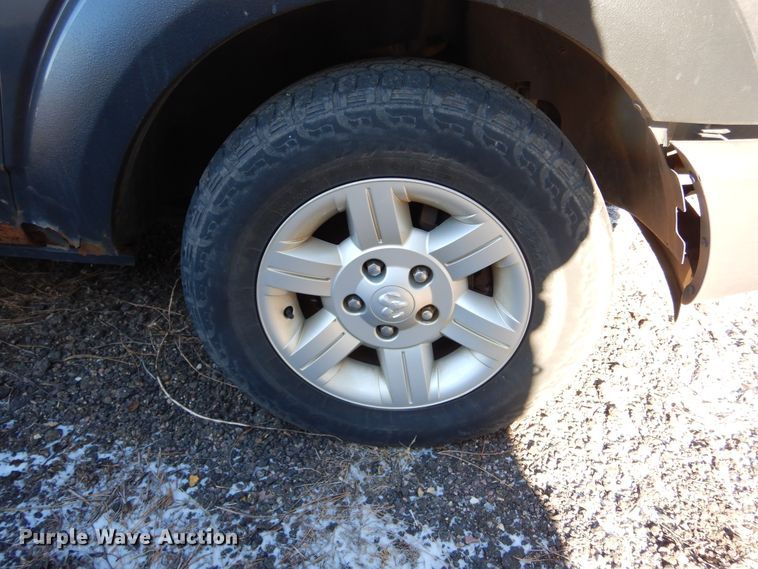 image for item DK3465 2004 Dodge Durango  SUV