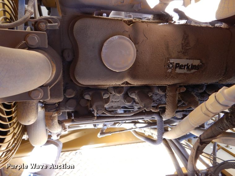 image for item DK7247 1993 Caterpillar PS-130  pneumatic roller