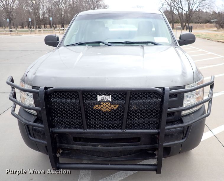 image for item DN2442 2013 Chevrolet Silverado 1500  Ext. Cab pickup truck