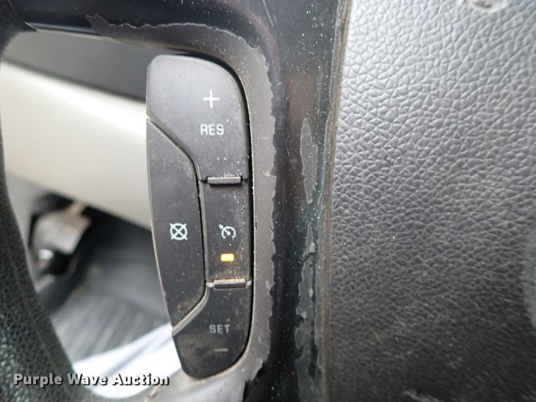 image for item DN2442 2013 Chevrolet Silverado 1500  Ext. Cab pickup truck