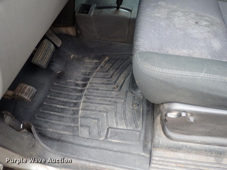 image for item DN2442 2013 Chevrolet Silverado 1500  Ext. Cab pickup truck