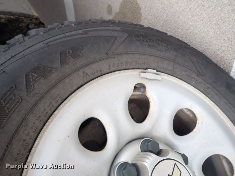 image for item DN2442 2013 Chevrolet Silverado 1500  Ext. Cab pickup truck