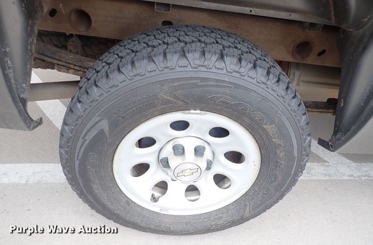 image for item DN2442 2013 Chevrolet Silverado 1500  Ext. Cab pickup truck