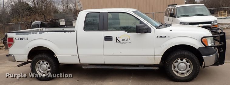 image for item DN2443 2010 Ford F150 XL  SuperCab pickup truck