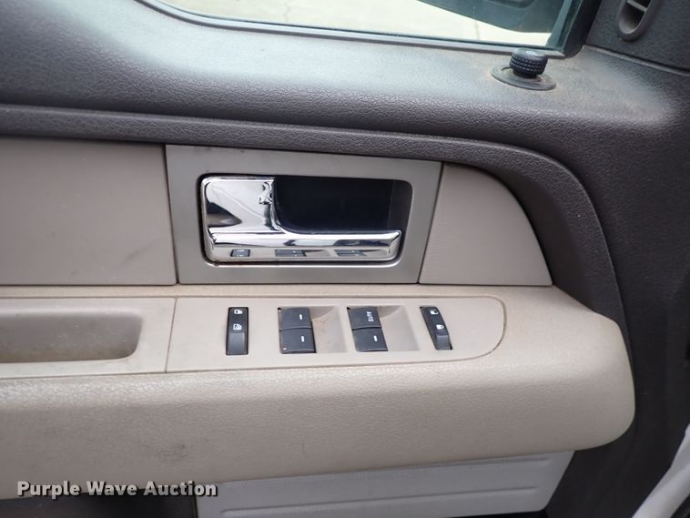 image for item DN2443 2010 Ford F150 XL  SuperCab pickup truck