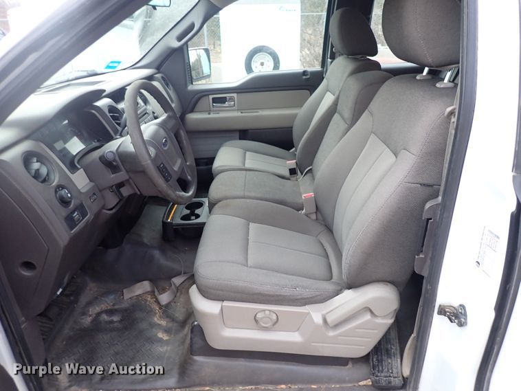 image for item DN2443 2010 Ford F150 XL  SuperCab pickup truck