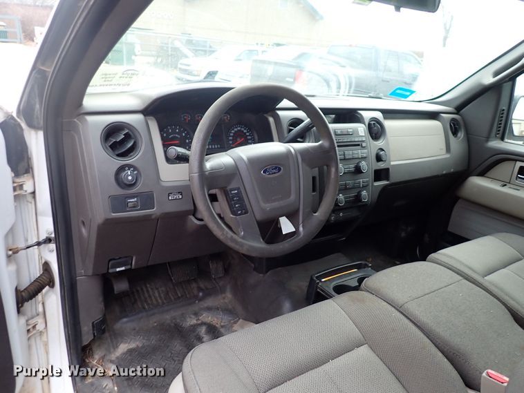 image for item DN2443 2010 Ford F150 XL  SuperCab pickup truck