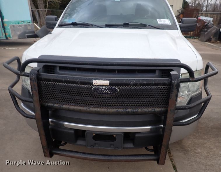 image for item DN2443 2010 Ford F150 XL  SuperCab pickup truck