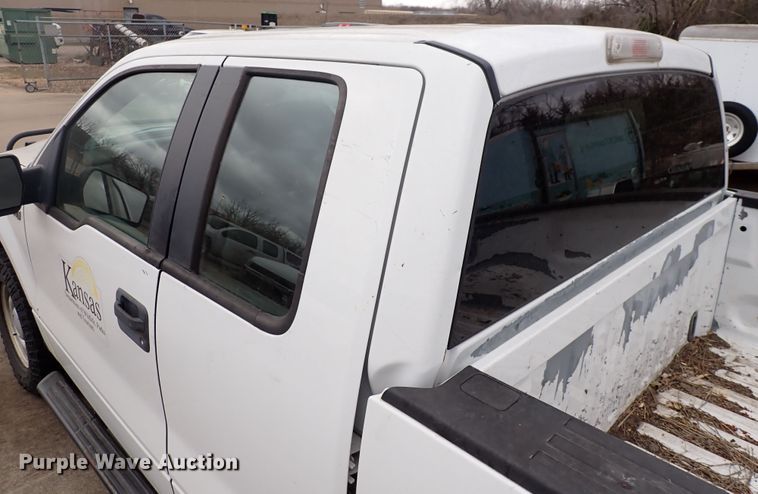 image for item DN2443 2010 Ford F150 XL  SuperCab pickup truck