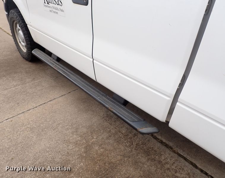 image for item DN2443 2010 Ford F150 XL  SuperCab pickup truck