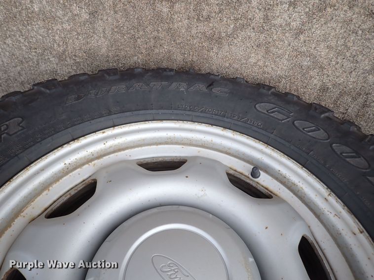 image for item DN2443 2010 Ford F150 XL  SuperCab pickup truck