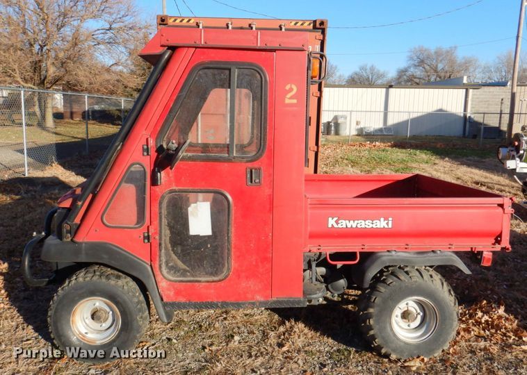 image for item DN2618 2002 Kawasaki Mule  utility vehicle