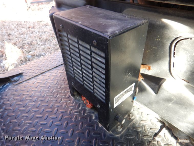 image for item DN2618 2002 Kawasaki Mule  utility vehicle