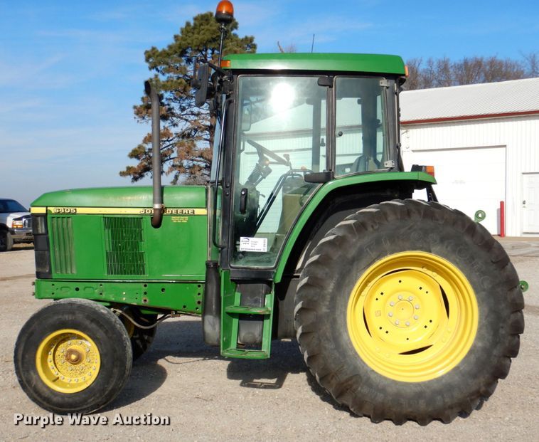 image for item DN2642 2002 John Deere 6405  tractor
