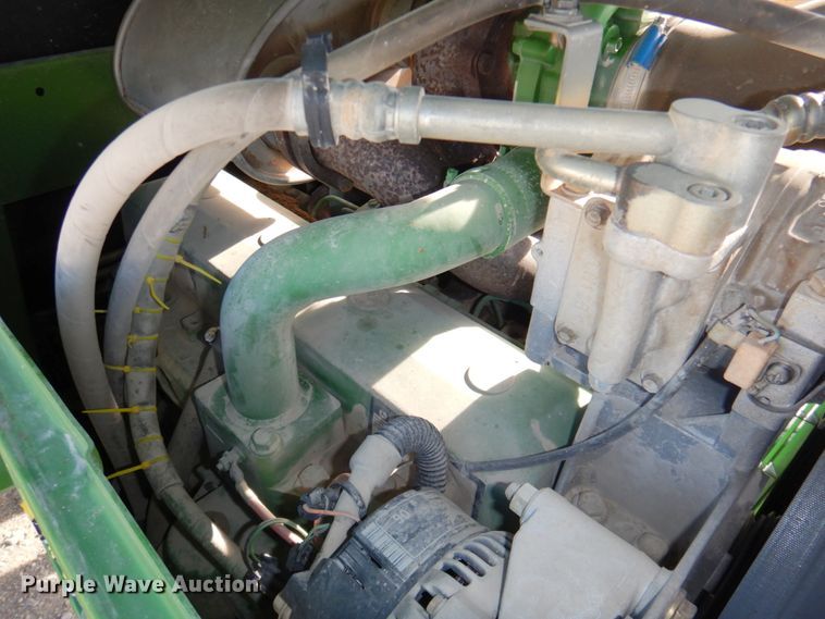 image for item DN2642 2002 John Deere 6405  tractor