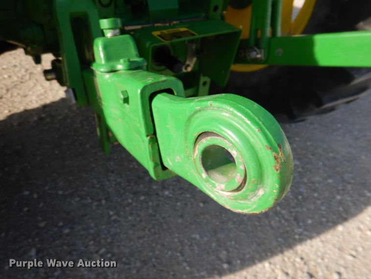 image for item DN2642 2002 John Deere 6405  tractor