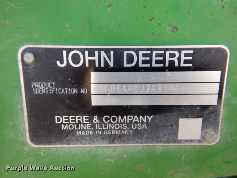 image for item DN2642 2002 John Deere 6405  tractor