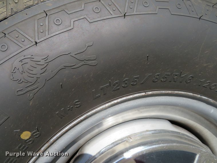 image for item DN7852 1993 Chevrolet G30  emergency vehicle