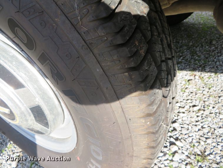 image for item DN7852 1993 Chevrolet G30  emergency vehicle